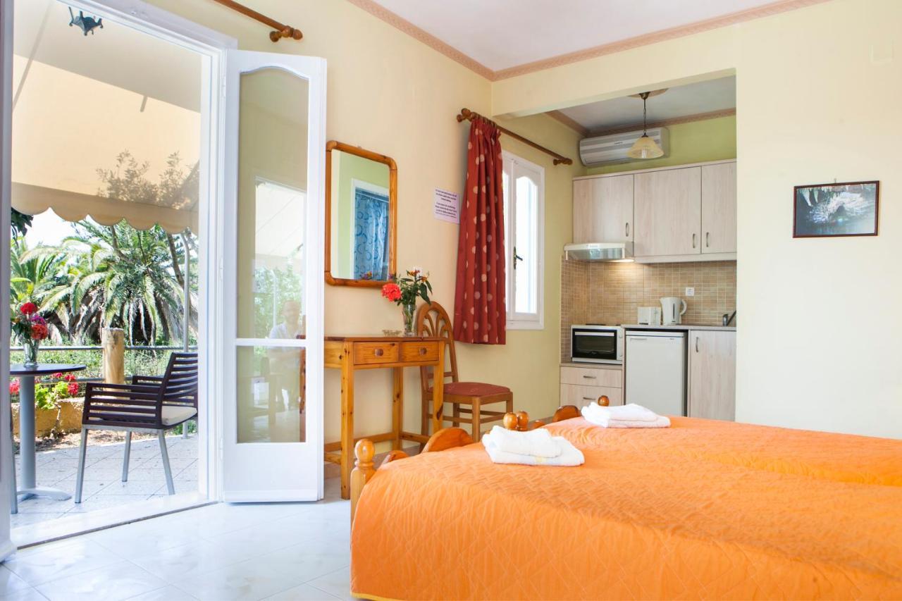 Tzivras Villa & Apartments Lassi  Room photo